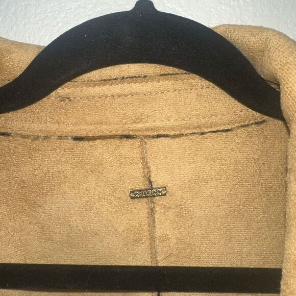 Guess Annette Reversible Coat - Cheetah Print - Picture 3 of 13